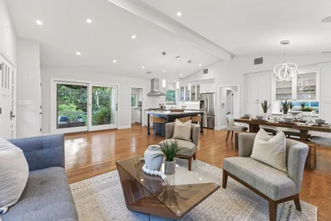 $3,450,000 | 164 Winding Way, San Carlos, CA 94070