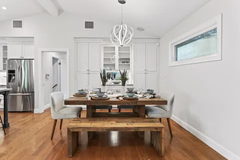 $3,450,000 | 164 Winding Way, San Carlos, CA 94070