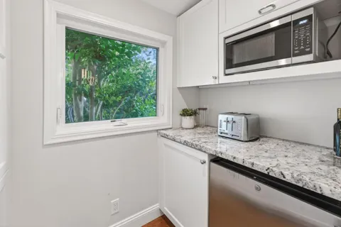 $3,450,000 | 164 Winding Way, San Carlos, CA 94070
