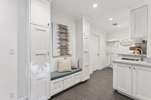 $3,450,000 | 164 Winding Way, San Carlos, CA 94070