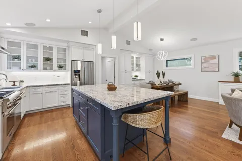 $3,450,000 | 164 Winding Way, San Carlos, CA 94070