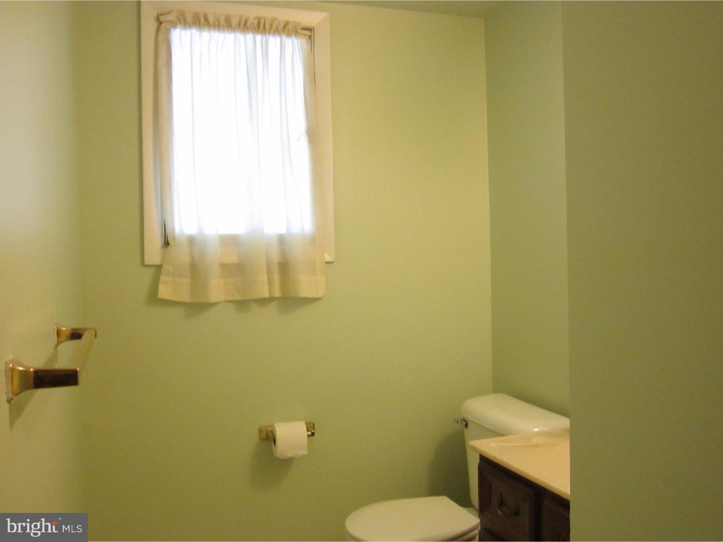 657 Church Road Flourtown, PA 19031 - Photo 19 of 25 Bathroom