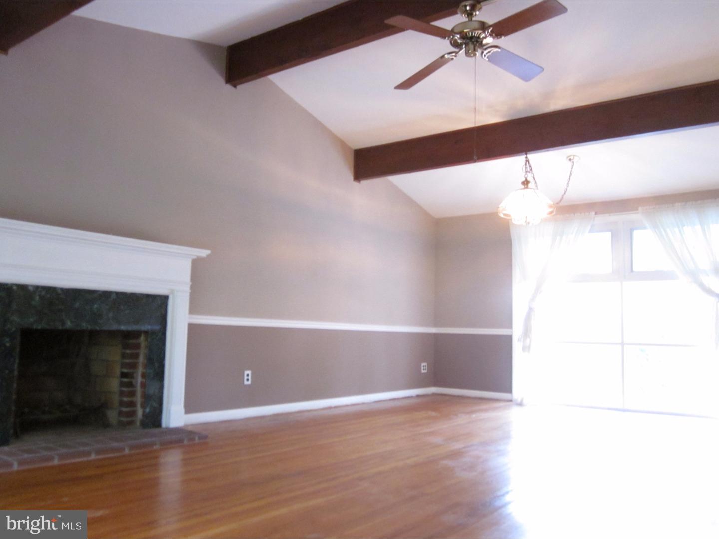 657 Church Road Flourtown, PA 19031 - Photo 7 of 25 Dining Room