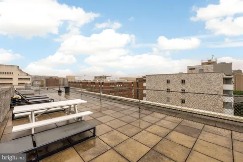$3,500 | 2401 H Street Northwest, Unit 209, Washington, DC 20037