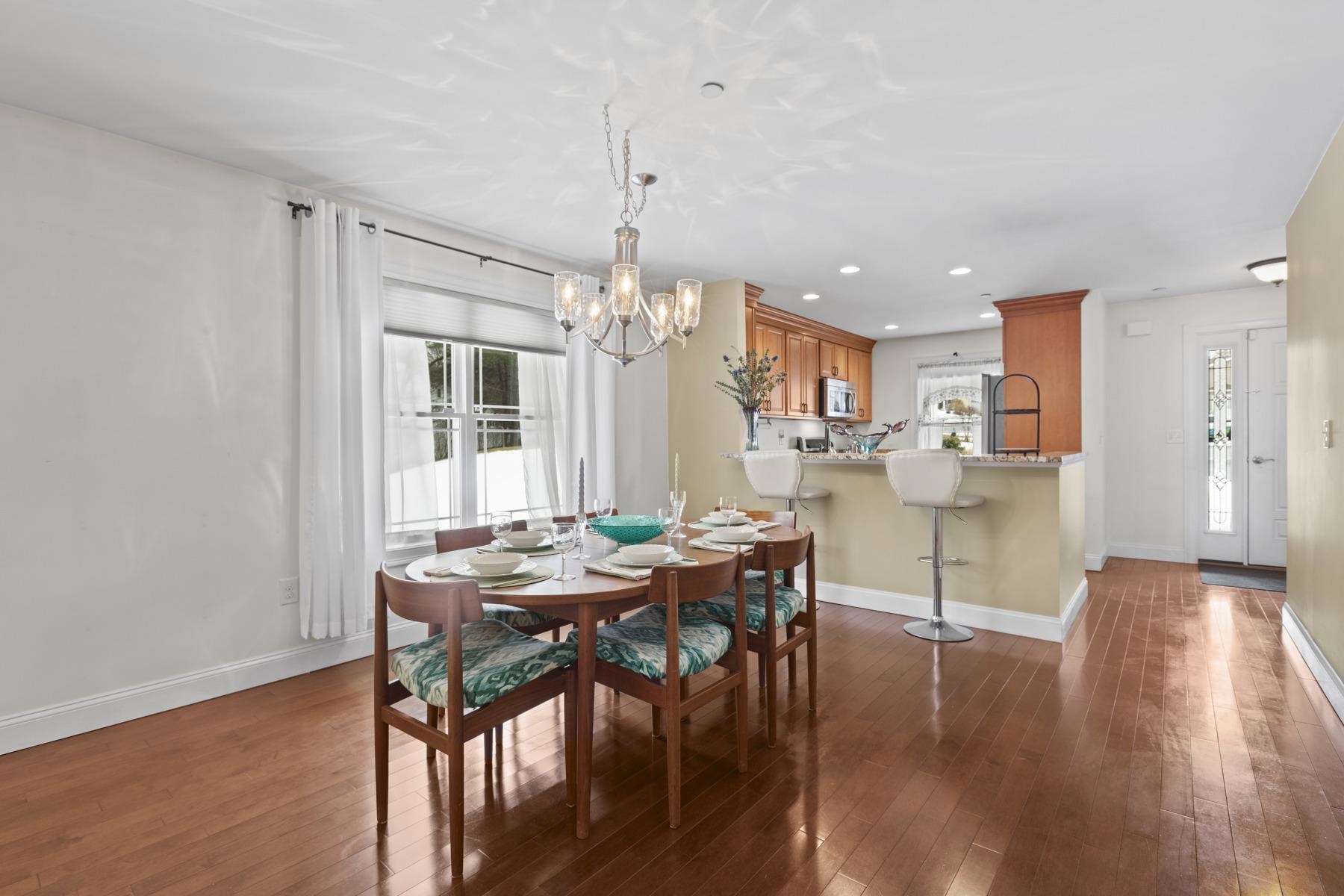 22 Whispering Oaks Road Pelham, NH 03076 - Photo 9 of 26 Gallery Image 9