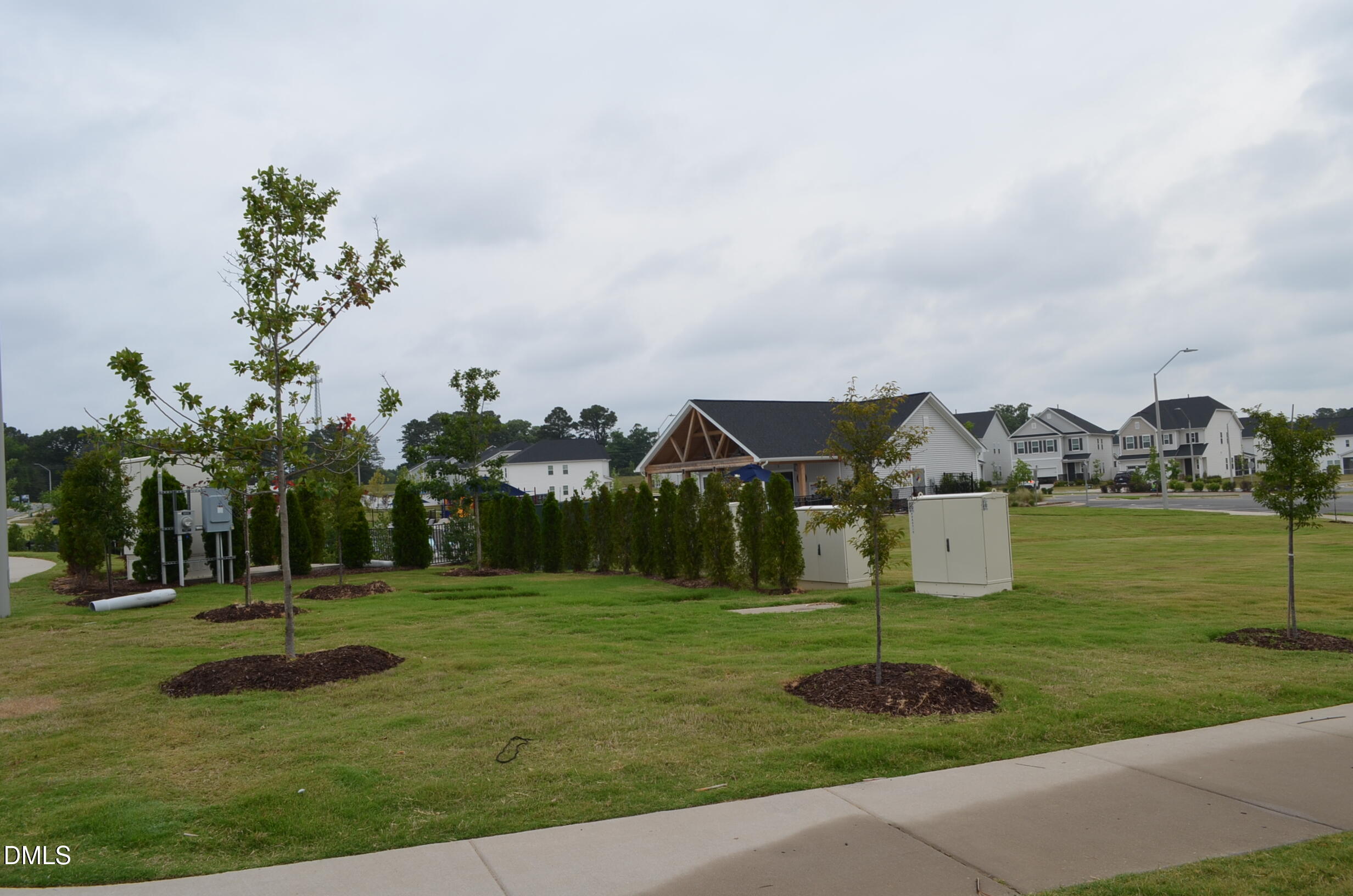 138 Sea Cave Lane Raleigh, NC 27610 - Photo 37 of 40