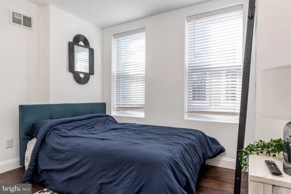 $2,700 | 1540 North Hollywood Street, Philadelphia, PA 19121