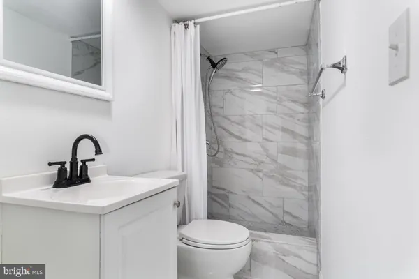 $2,700 | 1540 North Hollywood Street, Philadelphia, PA 19121