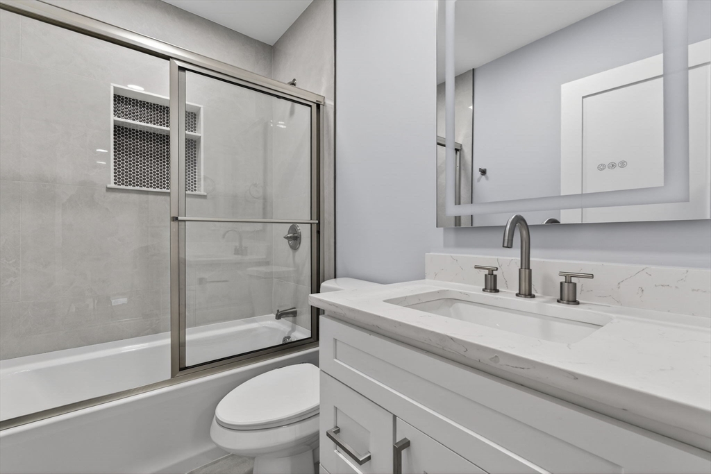 72 Westboro Road Grafton, MA 01536 - Photo 17 of 35
