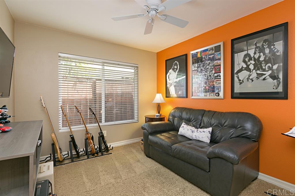 270 Sharp Place Encinitas, CA 92024 - Photo 18 of 25