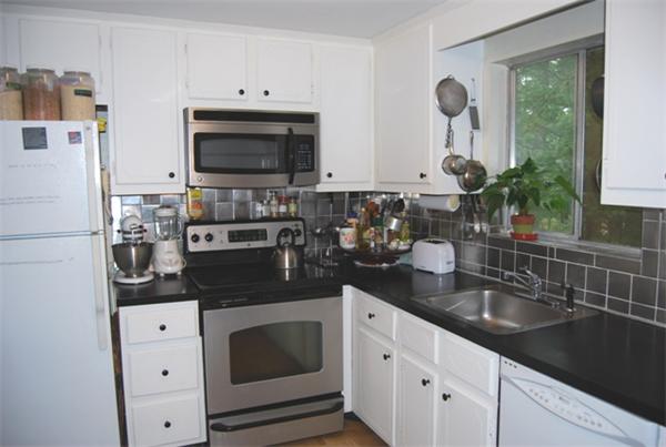 8 Skyview Road Lexington, MA 02420 - Photo 10 of 16 Gallery Image 10