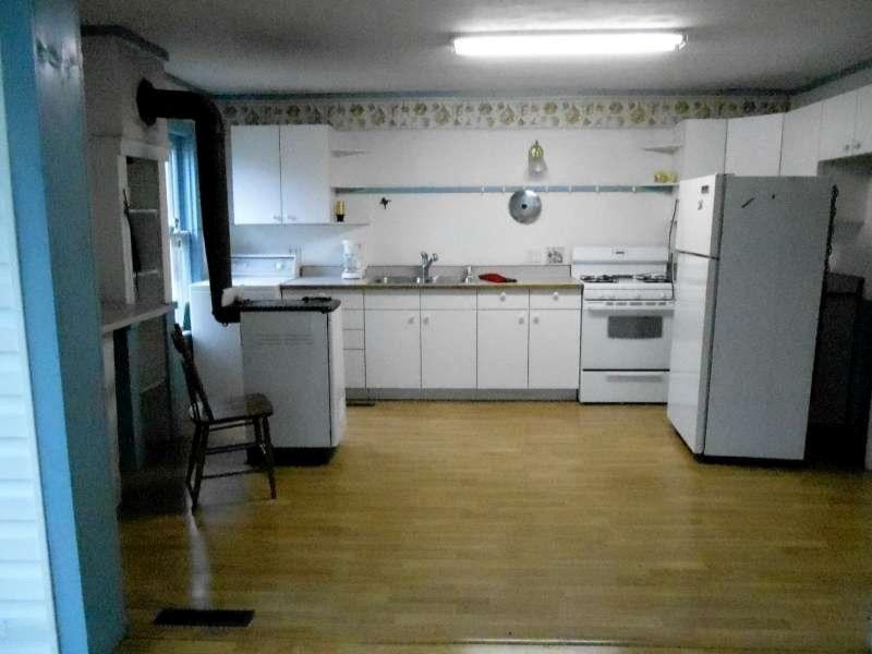 6035 Hall Road Muskegon, MI 49442 - Photo 8 of 44 DSCN2539