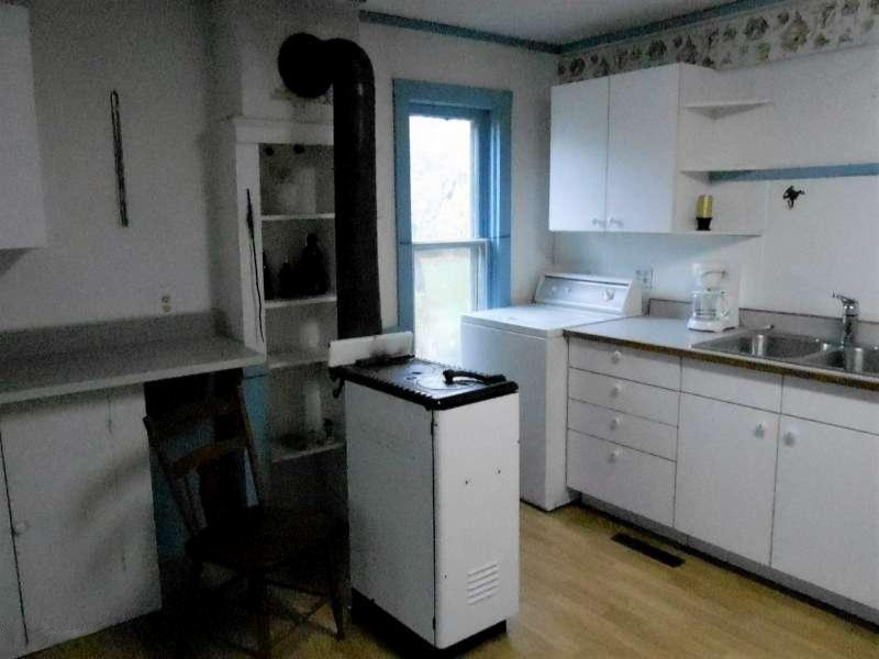 6035 Hall Road Muskegon, MI 49442 - Photo 10 of 44 DSCN2542