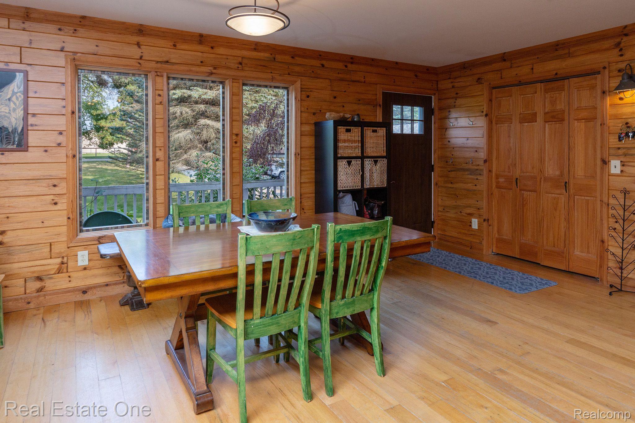 8385 Merrill Road Whitmore Lake, MI 48189 - Photo 4 of 48 Gallery Image 4