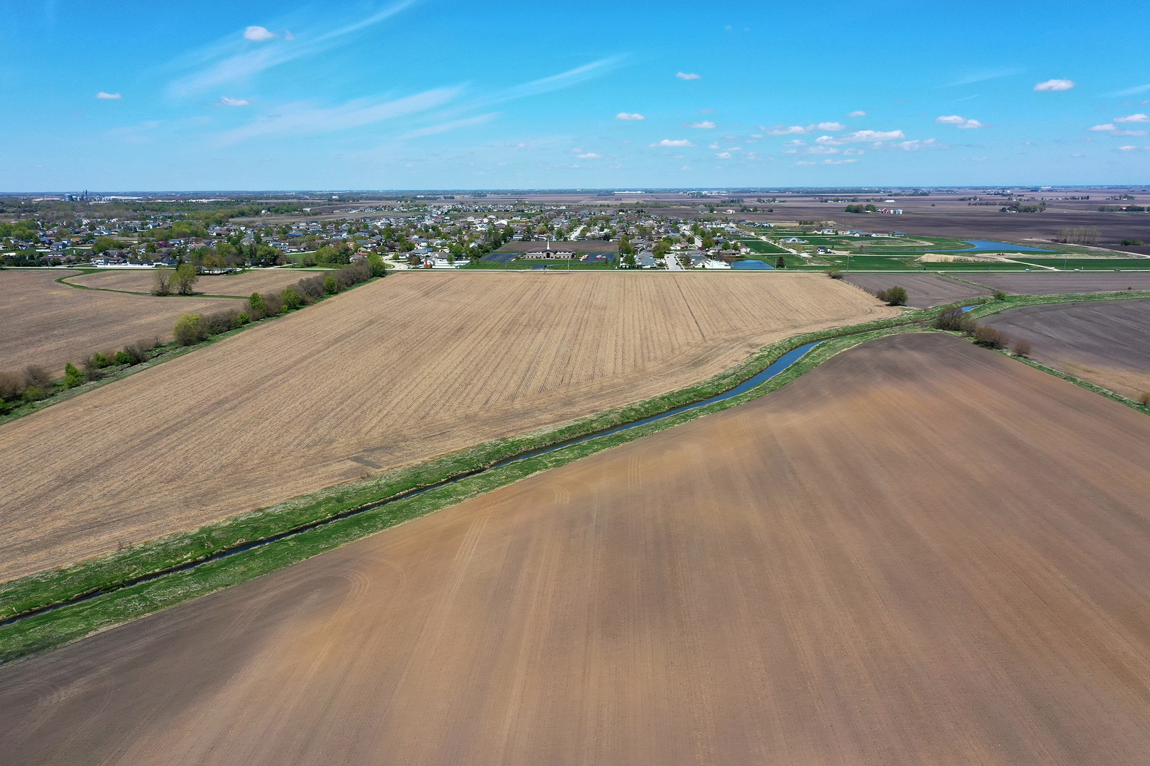 Sec 22 Twp 31 R 12e Bourbonnais, IL 60914 - Photo 5 of 14 a view of a city street view and ocean view