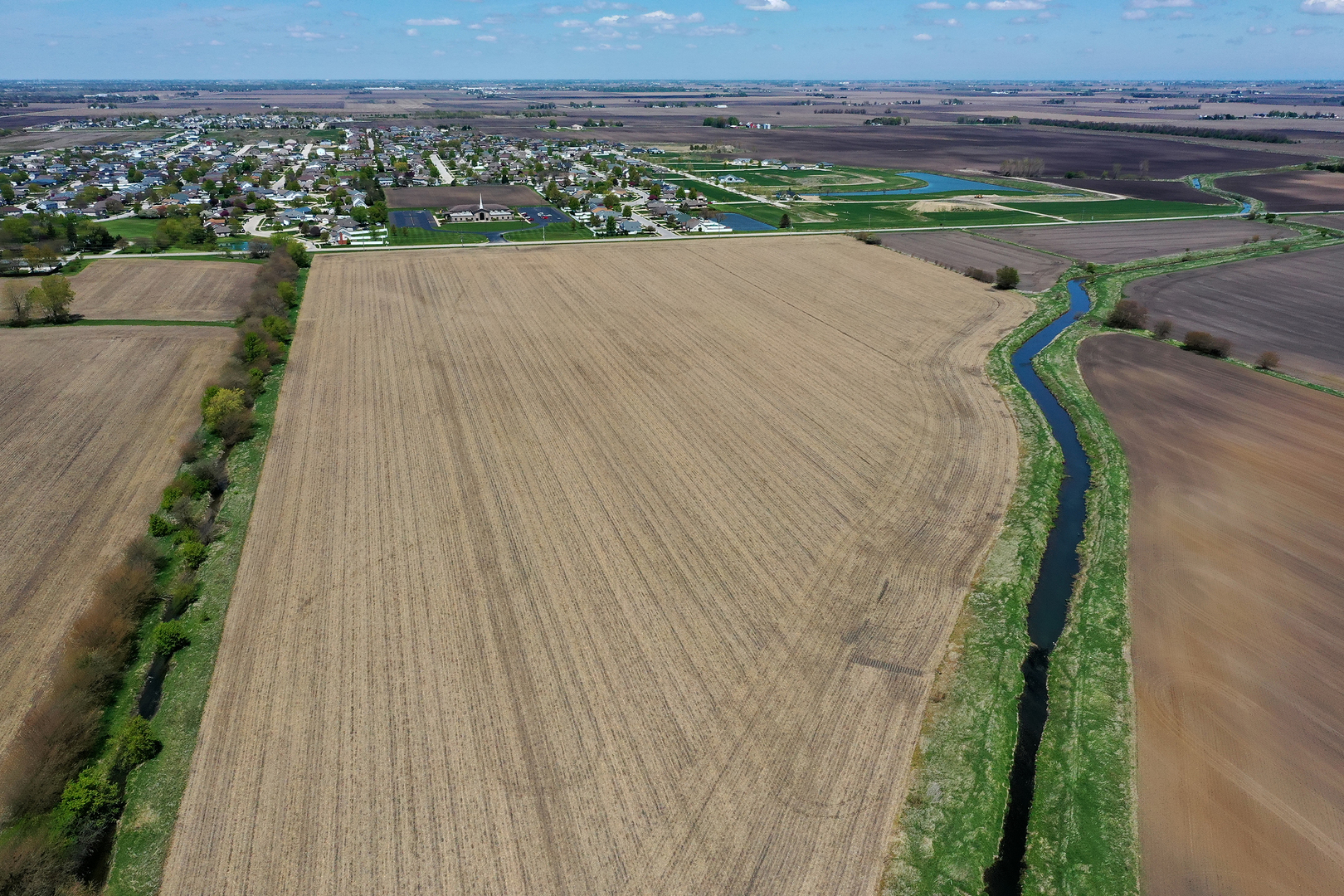 Sec 22 Twp 31 R 12e Bourbonnais, IL 60914 - Photo 6 of 14 a view of a city