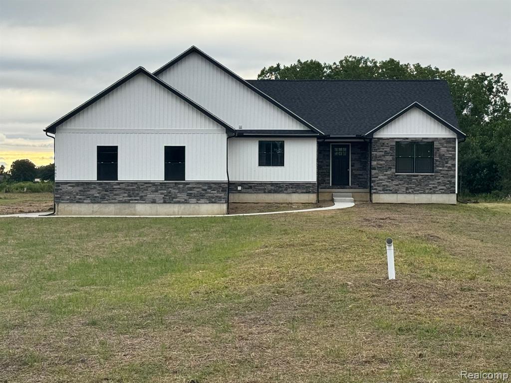 4065 Shoemaker Road Almont, MI 48003 - Photo 1 of 4