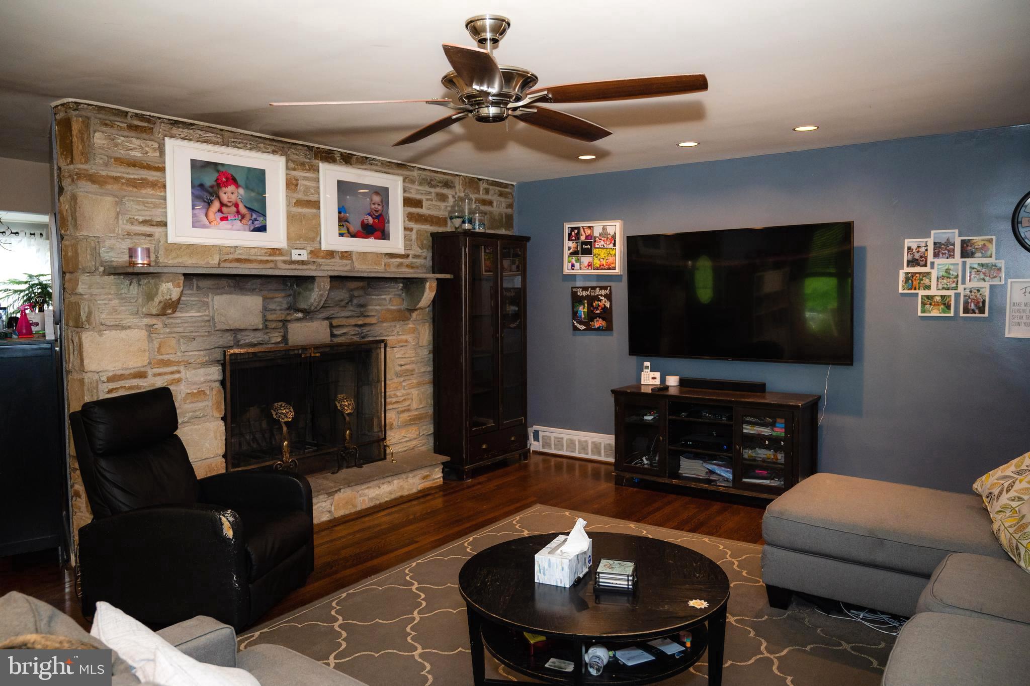42 Parkview Road Cheltenham, PA 19012 - Photo 7 of 44 Gallery Image 7