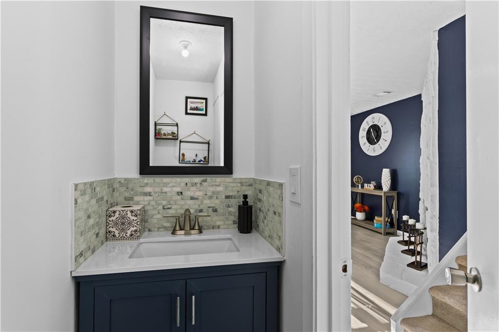 6715 Colchester Place Northwest Norcross, GA 30093 - Photo 13 of 48