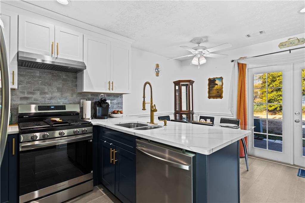 6715 Colchester Place Northwest Norcross, GA 30093 - Photo 19 of 48