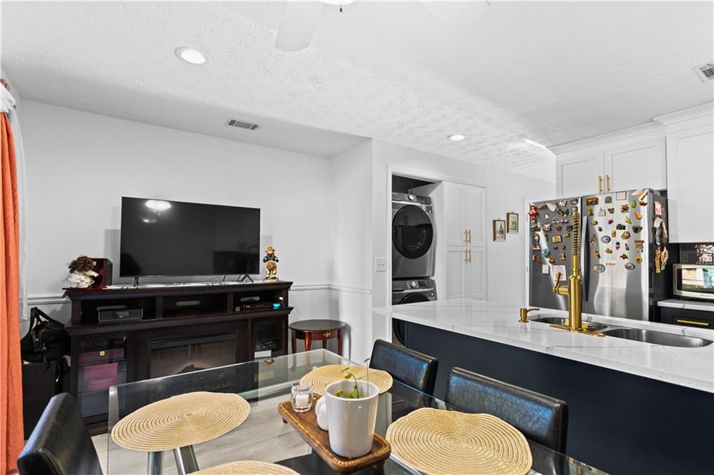 6715 Colchester Place Northwest Norcross, GA 30093 - Photo 21 of 48