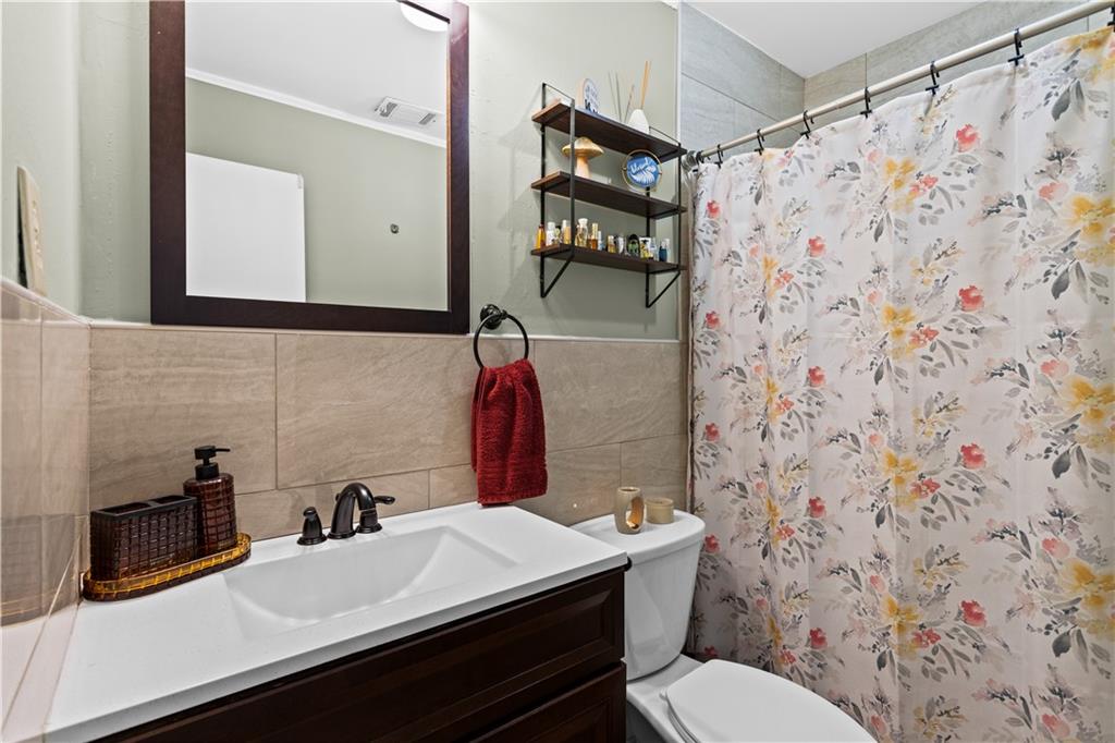 6715 Colchester Place Northwest Norcross, GA 30093 - Photo 30 of 48