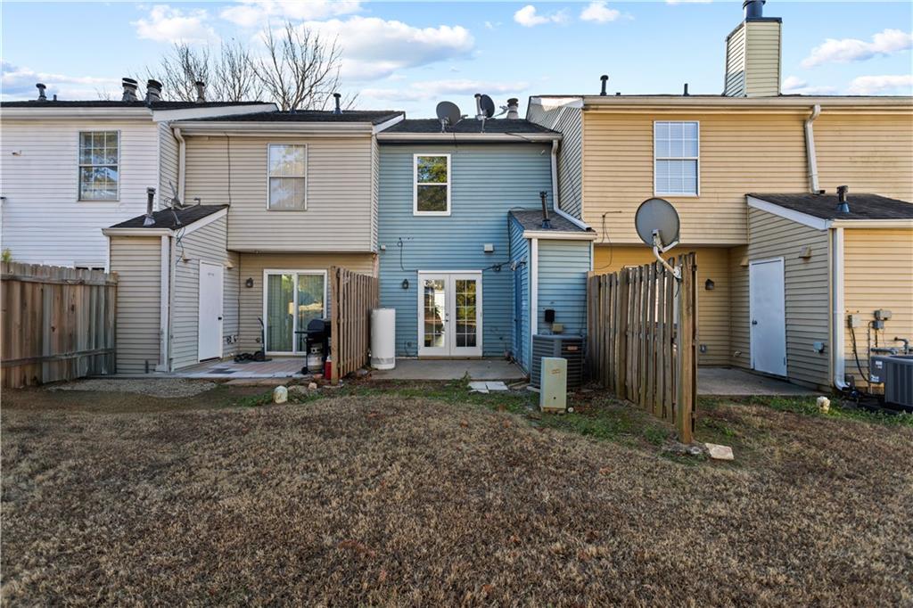 6715 Colchester Place Northwest Norcross, GA 30093 - Photo 34 of 48