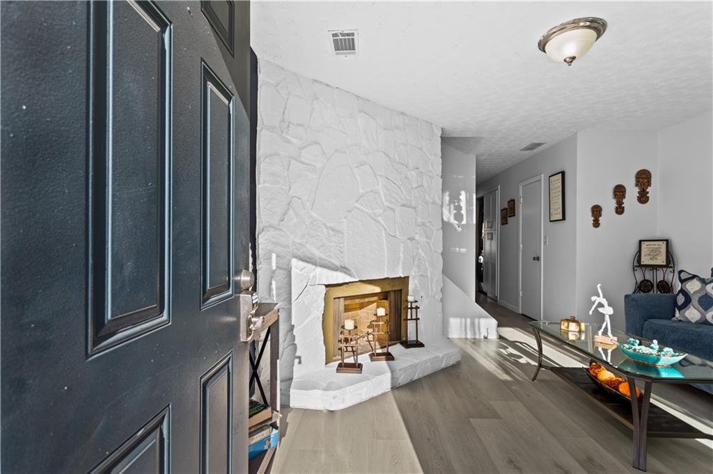 6715 Colchester Place Northwest Norcross, GA 30093 - Photo 7 of 48