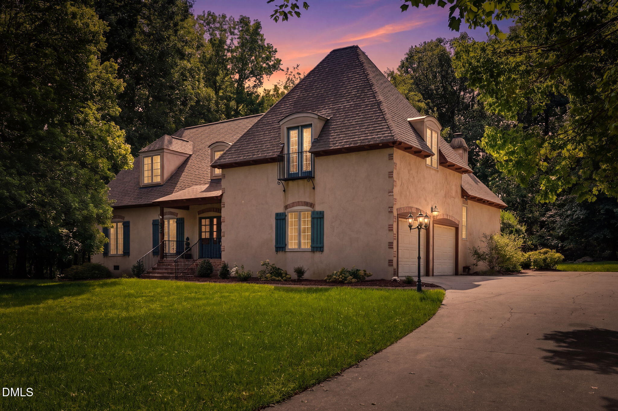 1005 Woodlot Ridge Road Chapel Hill, NC 27516 - Photo 2 of 59 1-web-or-mls-DSC03806twilight