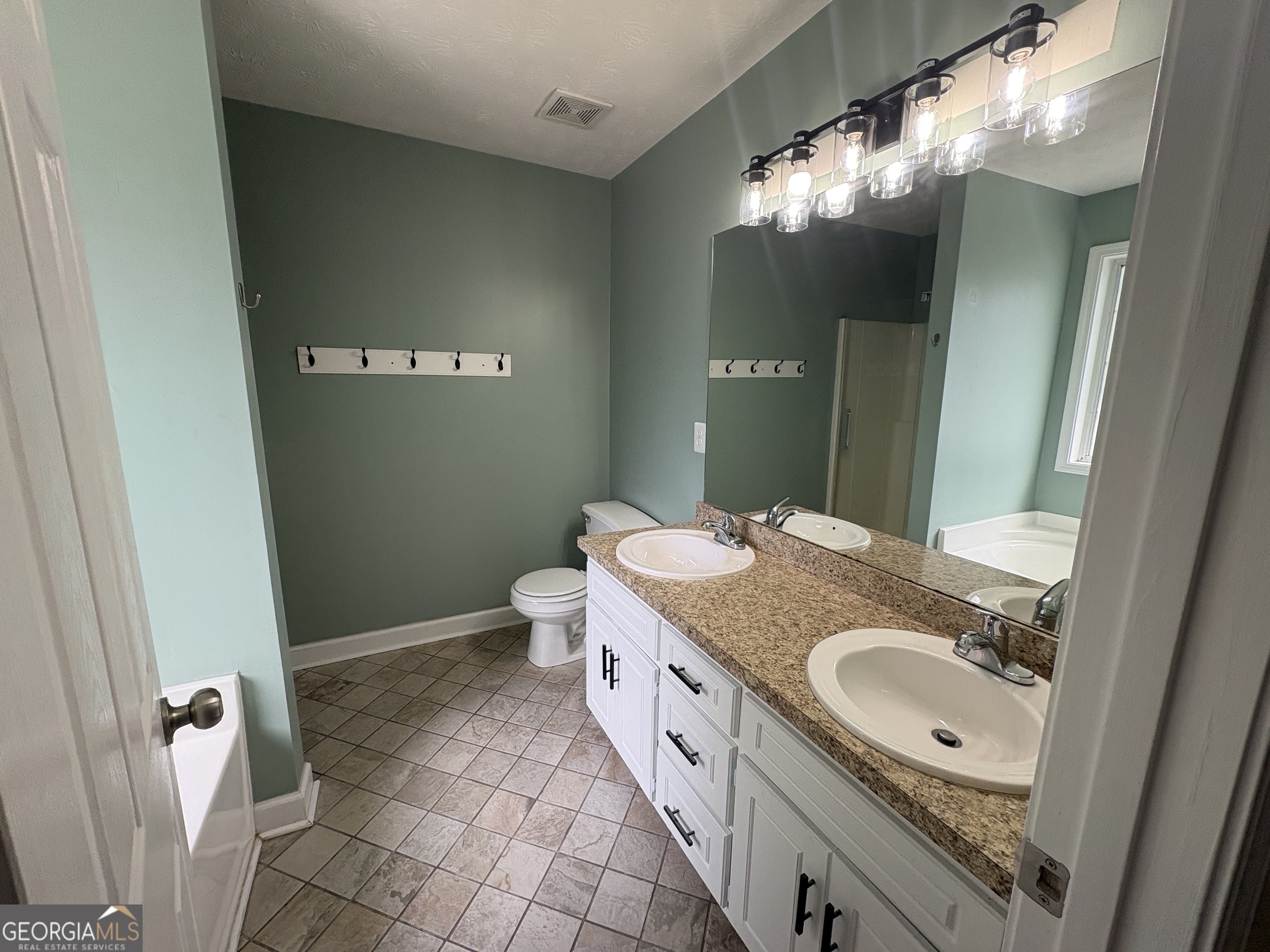 2301 Piney Grove Road Loganville, GA 30052 - Photo 9 of 22