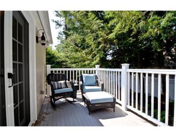 2 Upwey Road Wellesley, MA 02481 - Photo 11 of 16