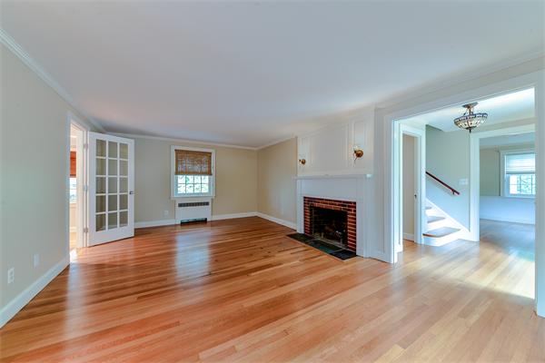 2 Upwey Road Wellesley, MA 02481 - Photo 2 of 16