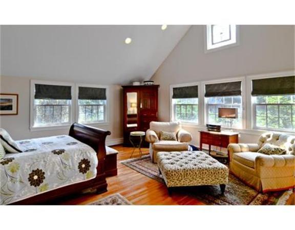 2 Upwey Road Wellesley, MA 02481 - Photo 6 of 16