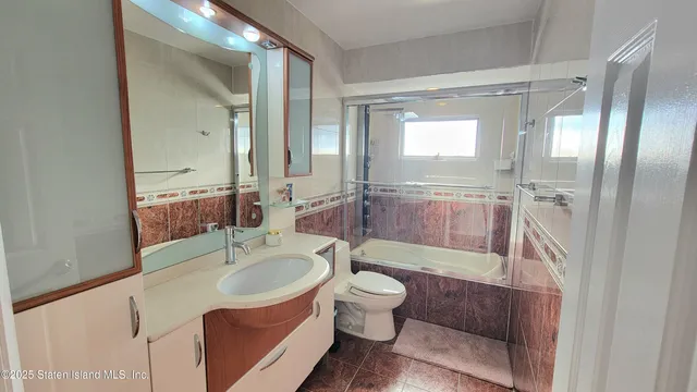 $929,000 | 47 Evans Street | New Springville