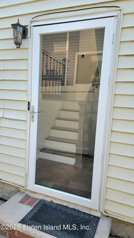 $929,000 | 47 Evans Street | New Springville