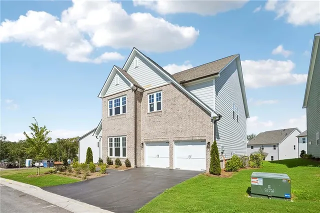 $529,900 | 206 East Hbr Drive, Dawsonville, GA 30534