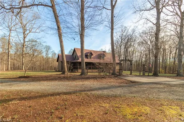 $600,000 | 3435 Staley Store Road, Liberty, NC 27298