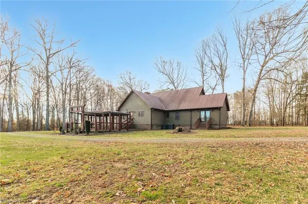 $600,000 | 3435 Staley Store Road, Liberty, NC 27298