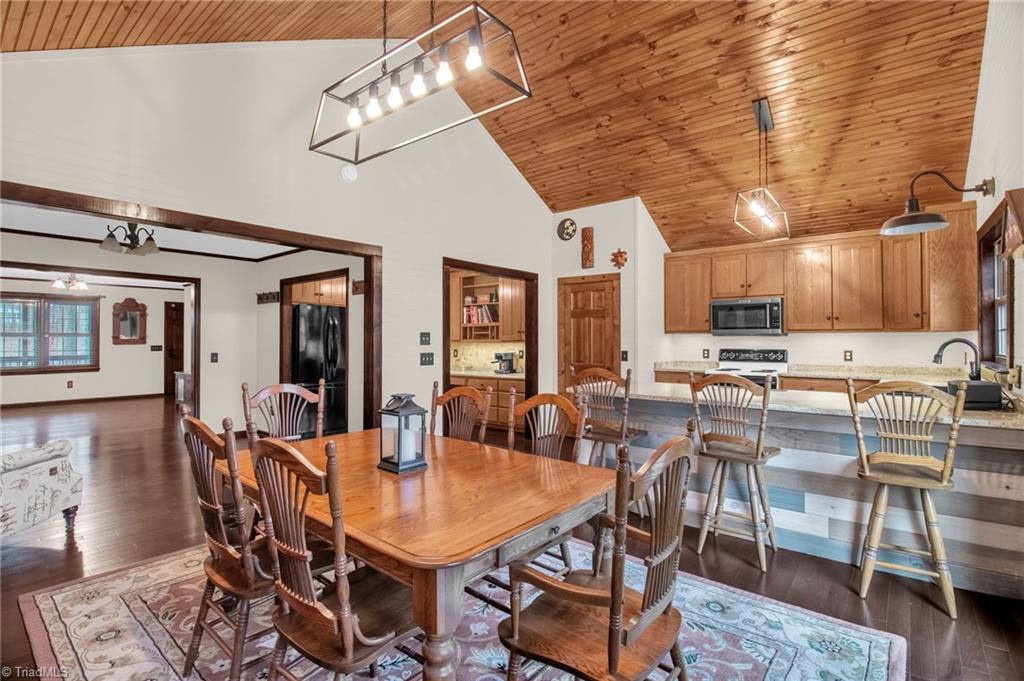 3435 Staley Store Road Liberty, NC 27298 - Photo 8 of 49