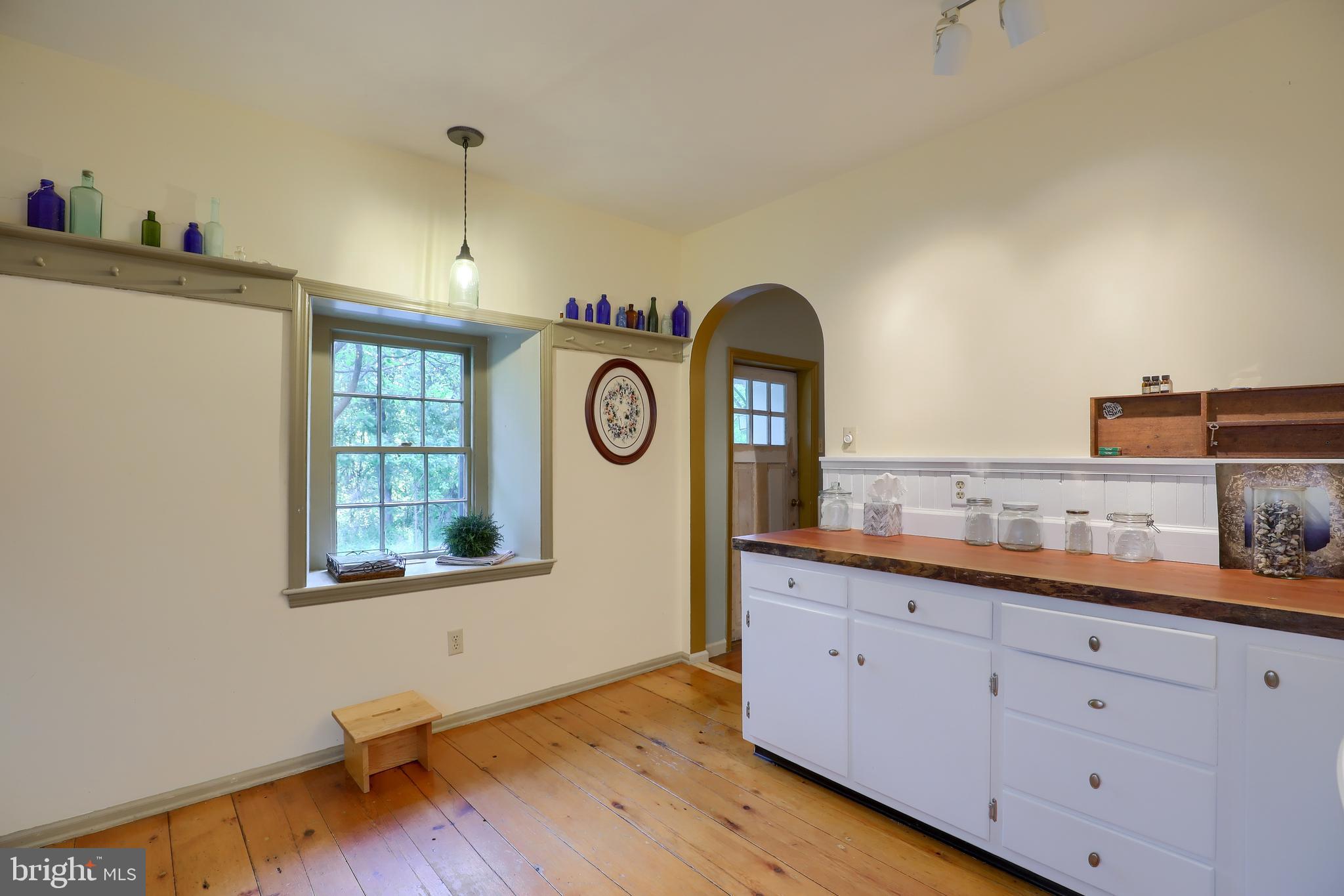 1117 Gypsy Hill Road Lancaster, PA 17602 - Photo 13 of 33 Gallery Image 13
