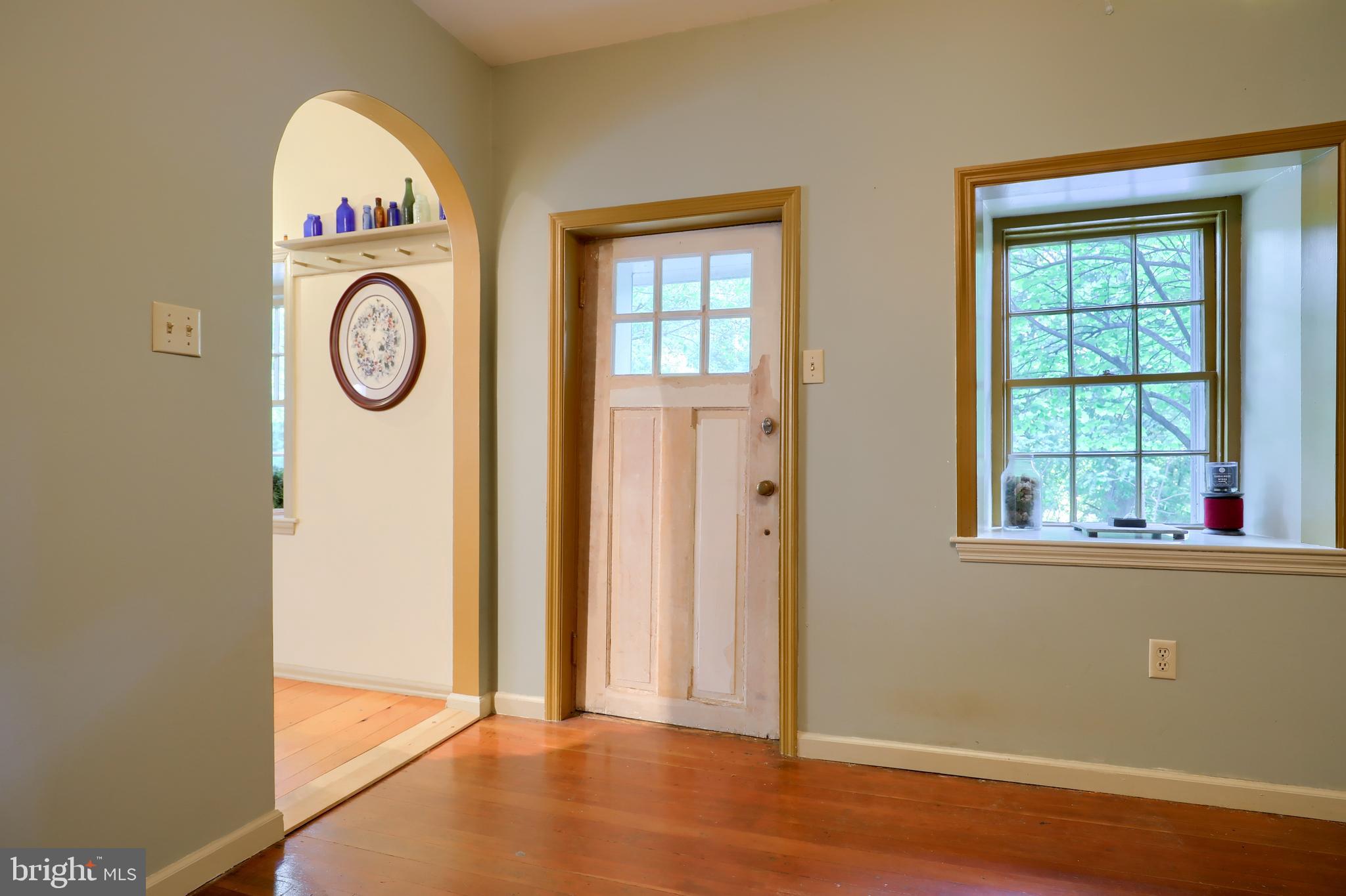1117 Gypsy Hill Road Lancaster, PA 17602 - Photo 3 of 33 Gallery Image 3