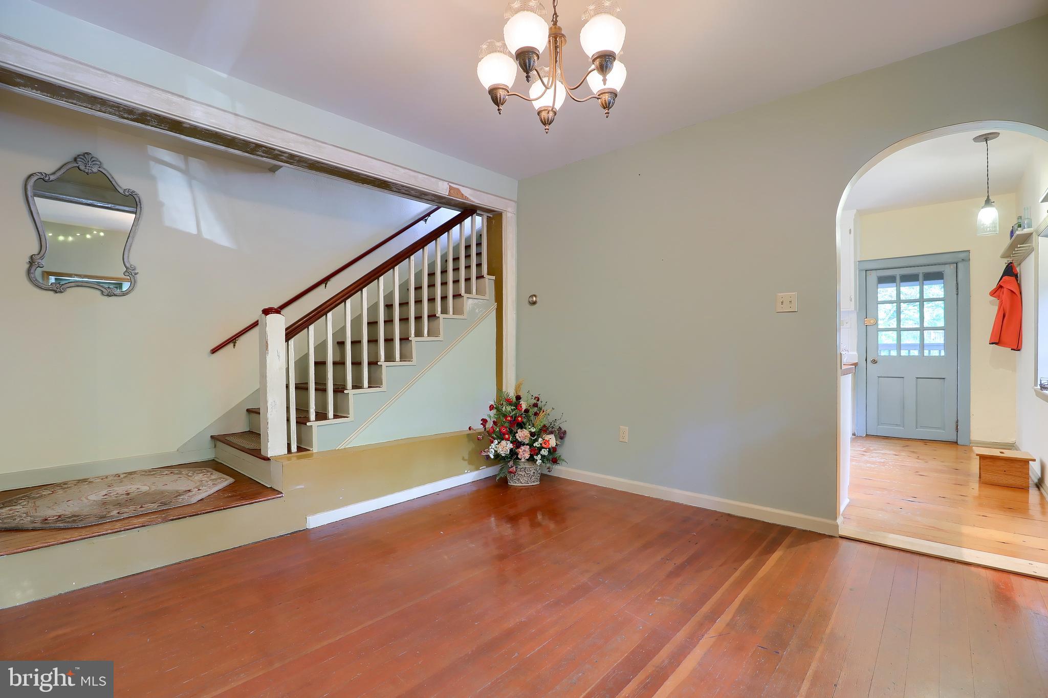 1117 Gypsy Hill Road Lancaster, PA 17602 - Photo 6 of 33 Gallery Image 6