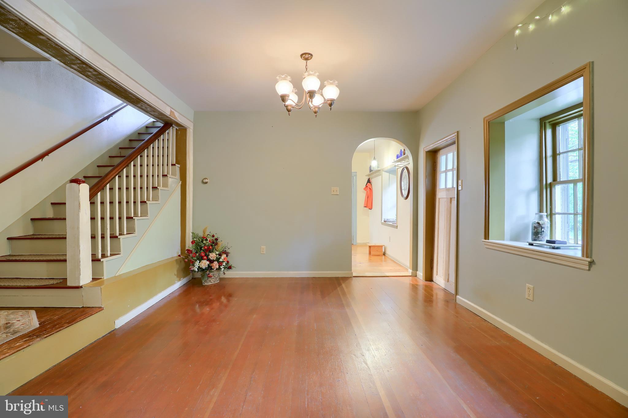 1117 Gypsy Hill Road Lancaster, PA 17602 - Photo 9 of 33 Gallery Image 9