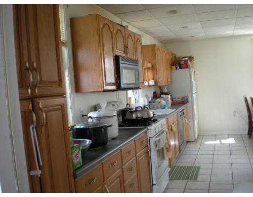 30 Whitney Road Quincy, MA 02169 - Photo 3 of 10 Gallery Image 3