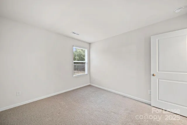 $1,700 | 916 South Battleground Avenue, Unit 4, Kings Mountain, NC 28086