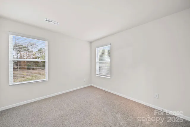 $1,700 | 916 South Battleground Avenue, Unit 4, Kings Mountain, NC 28086