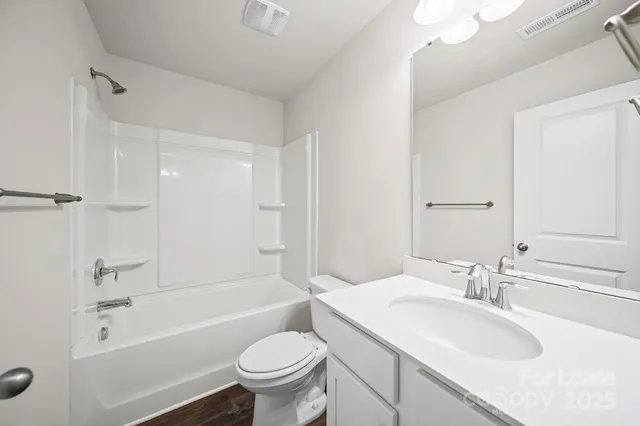 $1,700 | 916 South Battleground Avenue, Unit 4, Kings Mountain, NC 28086