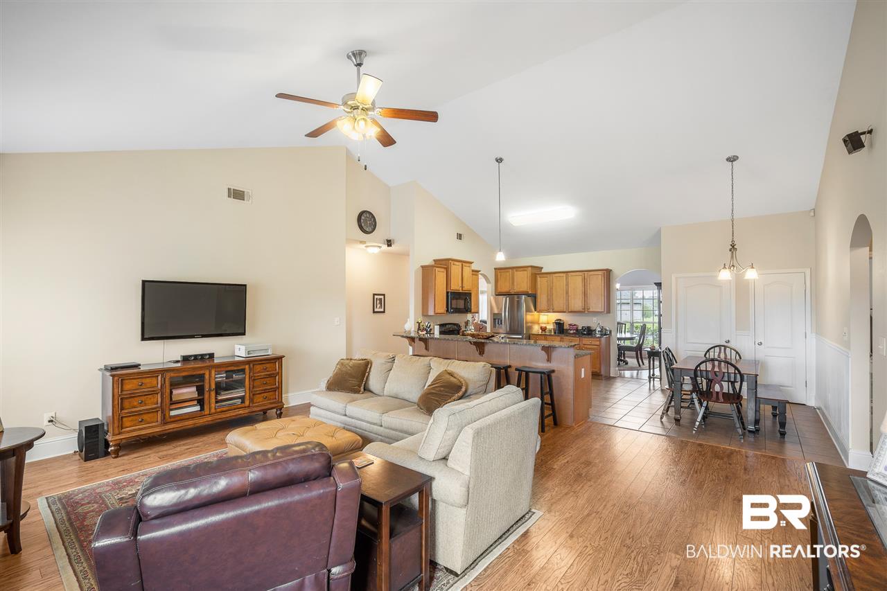 10921 Roanoke Loop Daphne, AL 36526 - Photo 10 of 31 Great Room