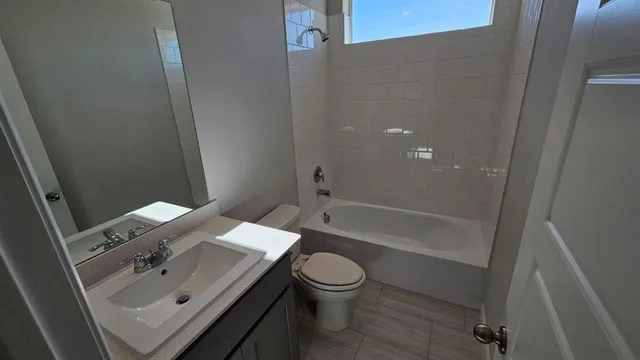 $331,641 | 505 Babbling Brk Drive, Ponder, TX 76259