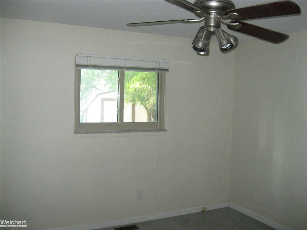 3231 West Utica Road Utica, MI 48317 - Photo 16 of 23